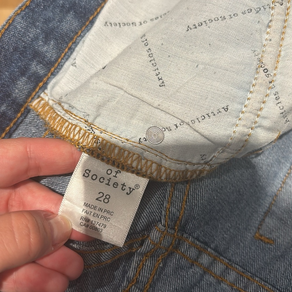 Articles of Society, Women’s Jean Shorts, Distressed, Great Condition! Size 28 - Picture 6 of 11